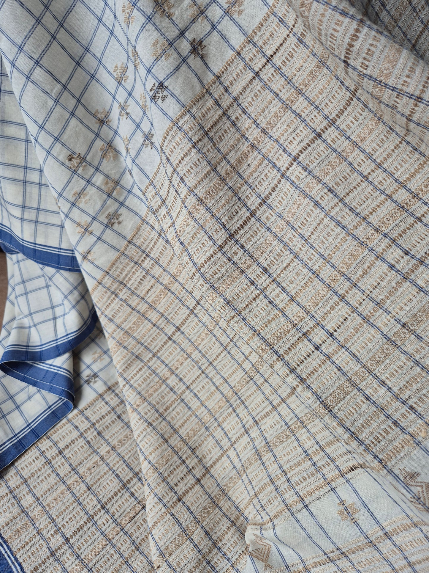 Grey Kala Cotton Kutchi Weave Saree