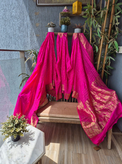 Pure Katan silk Rani Pink Banarasi Rai Bandhej Saree